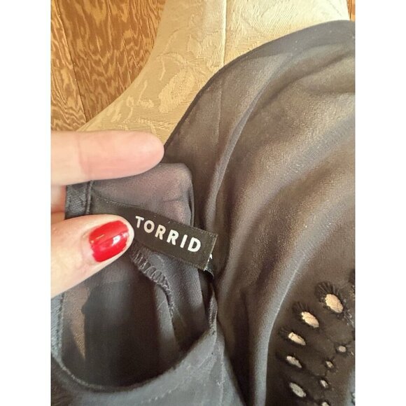 Torrid Women's Plus Size One Size Black Cover Up Open Eyelet Swim - Picture 8 of 10